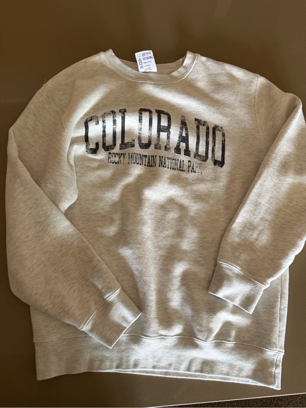 Colorado Rocky Mountain National Park Cream Crewneck Sweatshirt